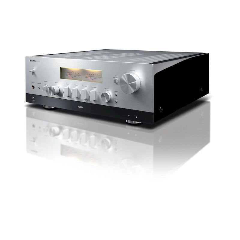 Yamaha Audio Yamaha R-N2000A Hi-Fi Network Receiver with Streaming, Phono and DAC – Black